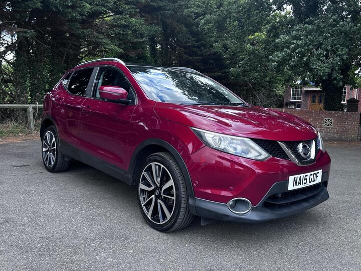 Nissan Qashqai 1.5 DCi Tekna 2WD Euro 5 (s/s) 5dr