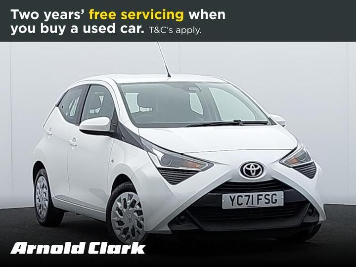 Toyota AYGO 1.0 VVT-i X-play Euro 6 (s/s) 5dr
