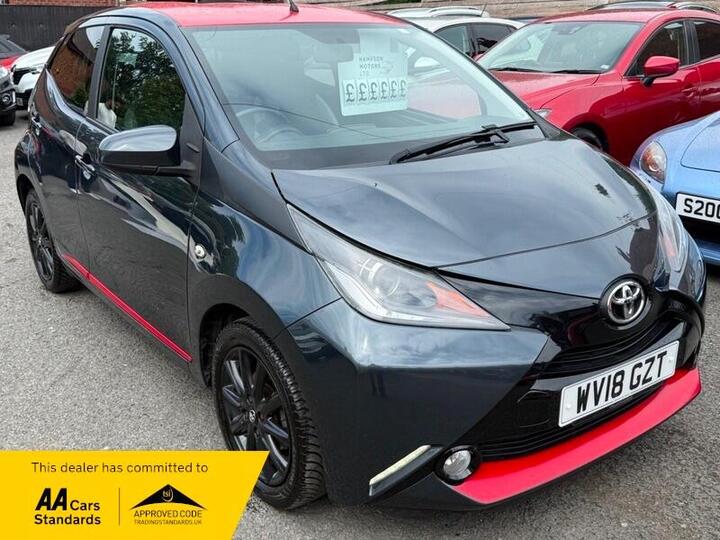 Toyota AYGO 1.0 VVT-i X-press X-shift Euro 6 5dr