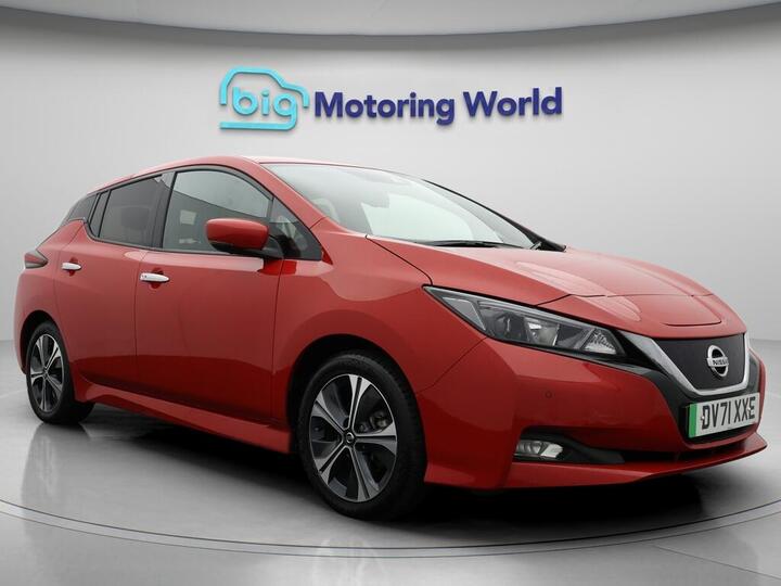 Nissan Leaf 40kWh N-Connecta Auto 5dr