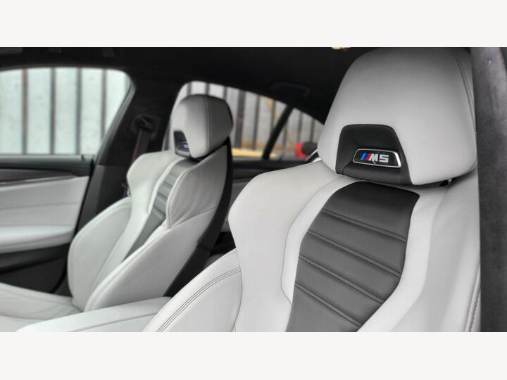 BMW M5 4.4i V8 Competition Steptronic XDrive Euro 6 (s/s) 4dr