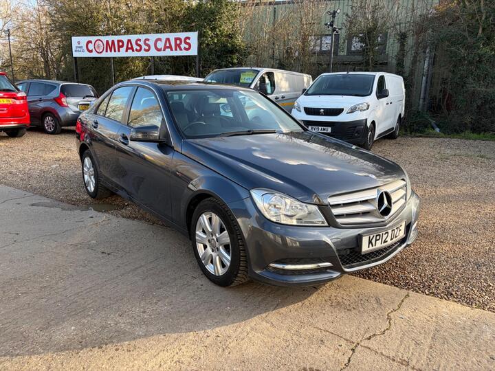 Mercedes-Benz C Class 1.6 C180 BlueEfficiency Executive SE G-Tronic+ Euro 5 (s/s) 4dr