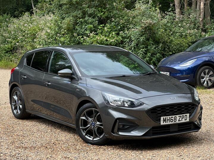 Ford Focus 1.0T EcoBoost ST-Line Euro 6 (s/s) 5dr