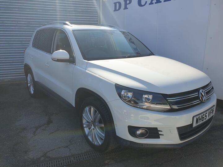 Volkswagen Tiguan 2.0 TDI BlueMotion Tech Match Edition 4WD Euro 6 (s/s) 5dr Volkswagen Tiguan 2.0 TDI BlueMotion Tech Match Edition 4WD Euro 6 (s/s) 5dr