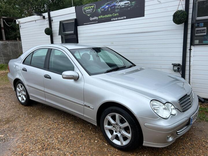 Mercedes-Benz C Class 2.1 C220 CDI Classic SE 4dr
