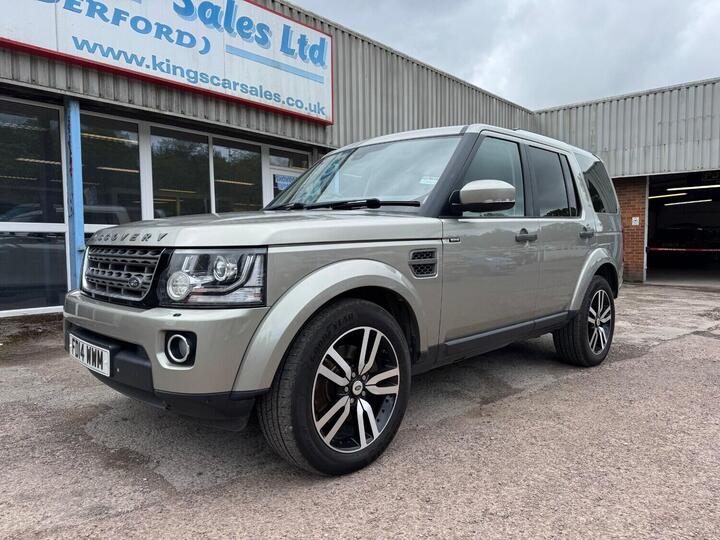 Land Rover Discovery 3.0 SD V6 XS Auto 4WD Euro 5 (s/s) 5dr Land Rover Discovery 3.0 SD V6 XS Auto 4WD Euro 5 (s/s) 5dr