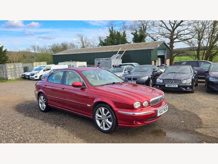 Jaguar X-Type 2.5 V6 SE (AWD) 4dr Jaguar X-Type 2.5 V6 SE (AWD) 4dr
