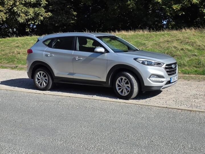 Hyundai TUCSON 1.6 GDi Blue Drive SE Euro 6 (s/s) 5dr