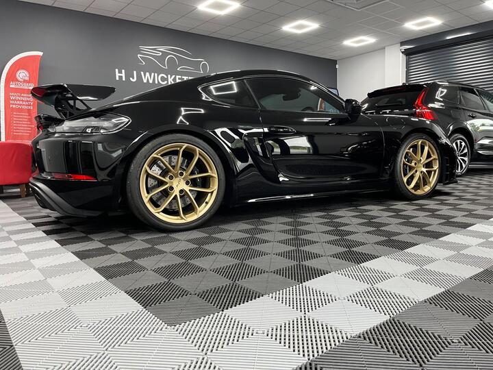 Porsche 718 Cayman 4.0 GT4 Euro 6 (s/s) 2dr