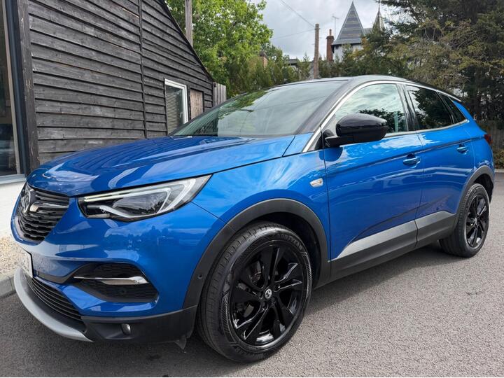 Vauxhall Grandland X 1.2 Turbo SRi Nav Euro 6 (s/s) 5dr
