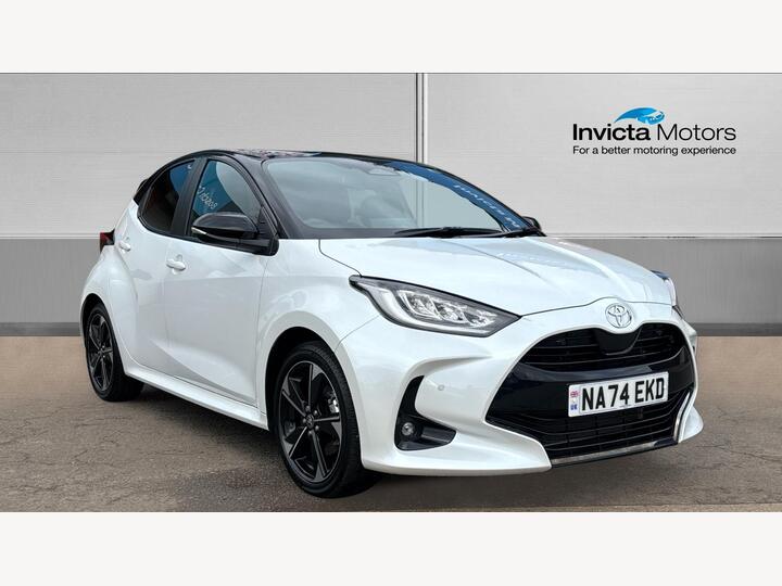 Toyota Yaris 1.5 VVT-h Premiere Edition E-CVT Euro 6 (s/s) 5dr