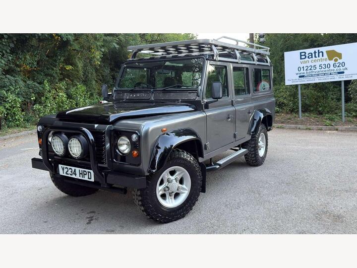 Land Rover DEFENDER 2.5 Defender 110 TD5 4WD 5dr