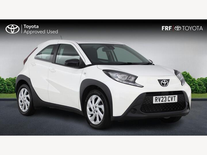 Toyota Aygo X 1.0 VVT-i Pure Euro 6 (s/s) 5dr Toyota Aygo X 1.0 VVT-i Pure Euro 6 (s/s) 5dr