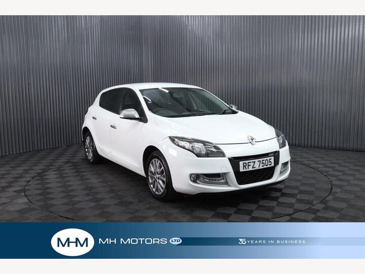 Renault MEGANE 1.5 DCi ENERGY Knight Edition Euro 5 (s/s) 5dr Renault MEGANE 1.5 DCi ENERGY Knight Edition Euro 5 (s/s) 5dr