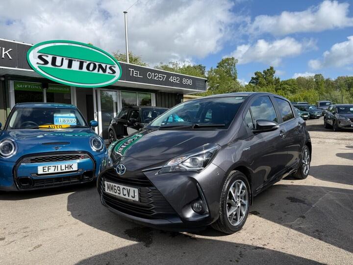 Toyota YARIS 1.5 VVT-h Y20 E-CVT Euro 6 (s/s) 5dr