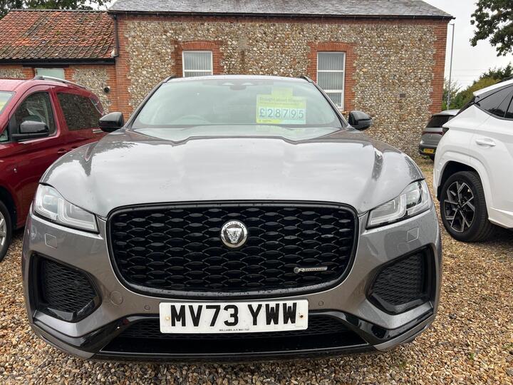 Jaguar F-PACE 2.0 D200 MHEV R-Dynamic SE Black Auto AWD Euro 6 (s/s) 5dr
