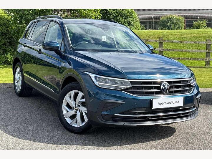 Volkswagen Tiguan 2.0 TDI Life DSG Euro 6 (s/s) 5dr
