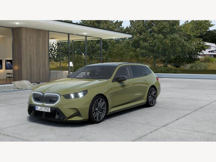 BMW M5 4.4 22.1kWh Touring Steptronic XDrive Euro 6 (s/s) 5dr