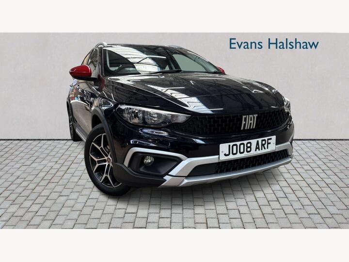 Fiat TIPO CROSS HATCHBACK 1.0 RED Euro 6 (s/s) 5dr