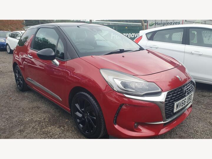 DS AUTOMOBILES DS 3 1.6 BlueHDi Prestige Euro 6 (s/s) 3dr DS AUTOMOBILES DS 3 1.6 BlueHDi Prestige Euro 6 (s/s) 3dr