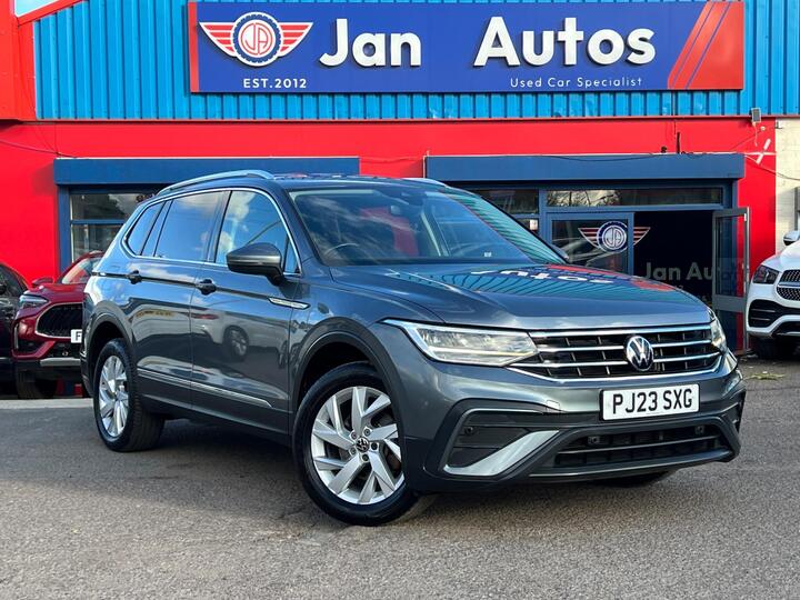 Volkswagen Tiguan Allspace 1.5 TSI Life DSG Euro 6 (s/s) 5dr