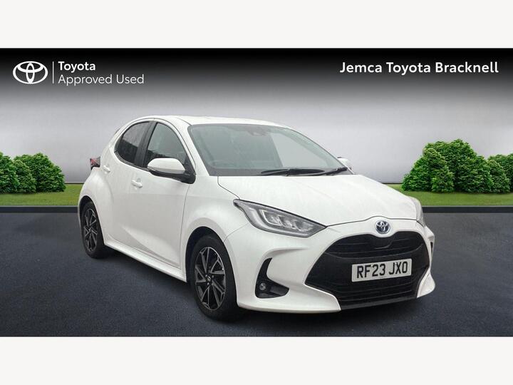 Toyota Yaris 1.5 VVT-h Design E-CVT Euro 6 (s/s) 5dr