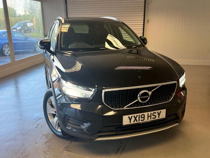 Volvo XC40 2.0 D3 Momentum Euro 6 (s/s) 5dr