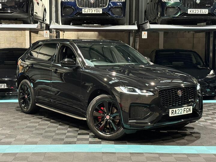 Jaguar F-PACE 2.0 P250i R-Dynamic Black Auto AWD Euro 6 (s/s) 5dr