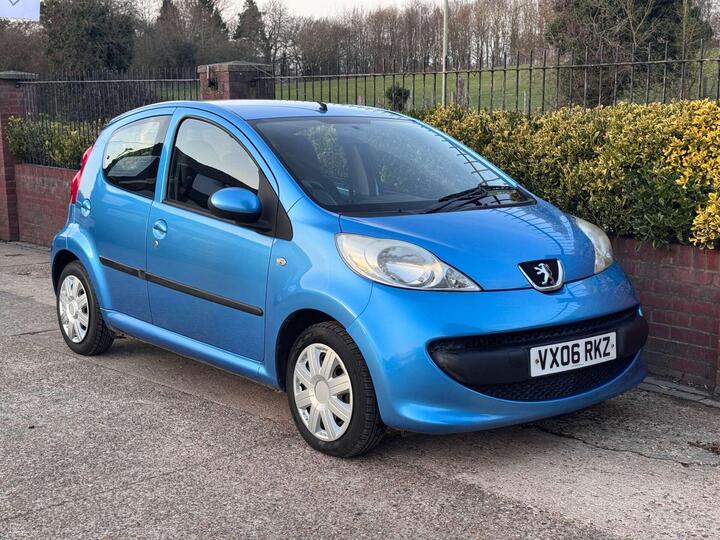 Peugeot 107 1.0 12V Urban Euro 4 5dr