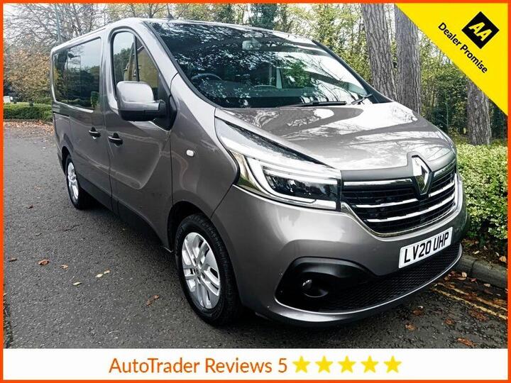Renault TRAFIC 2.0 DCi ENERGY 28 Sport Nav SWB Euro 6 (s/s) 5dr (9 Seat)