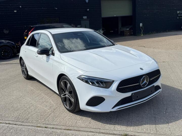Mercedes-Benz A Class 1.3 A180h MHEV Sport Edition 7G-DCT Euro 6 (s/s) 5dr