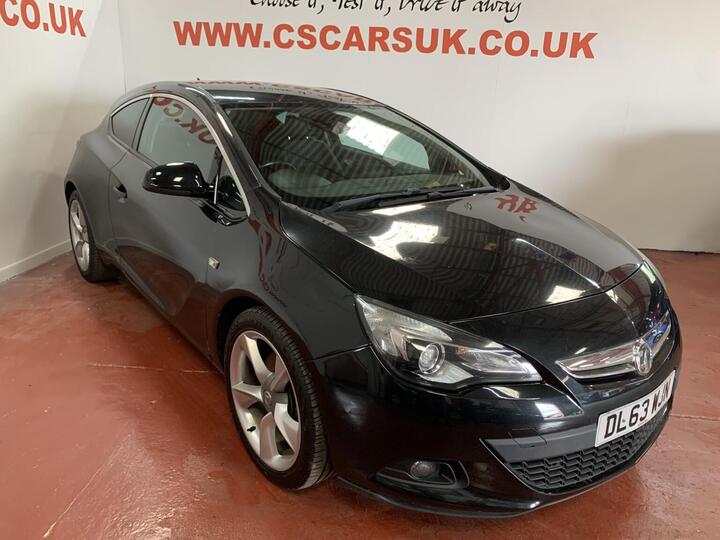 Vauxhall ASTRA GTC 1.4T SRi Euro 5 (s/s) 3dr