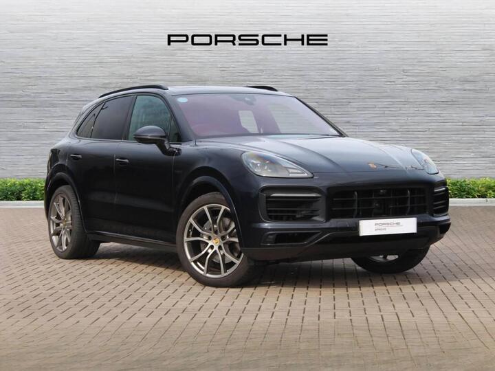 Porsche Cayenne 3.0 V6 E-Hybrid 17.9kWh Platinum Edition TiptronicS 4WD Euro 6 (s/s) 5dr (7.2kW Charger) Porsche Cayenne 3.0 V6 E-Hybrid 17.9kWh Platinum Edition TiptronicS 4WD Euro 6 (s/s) 5dr (7.2kW Charger)