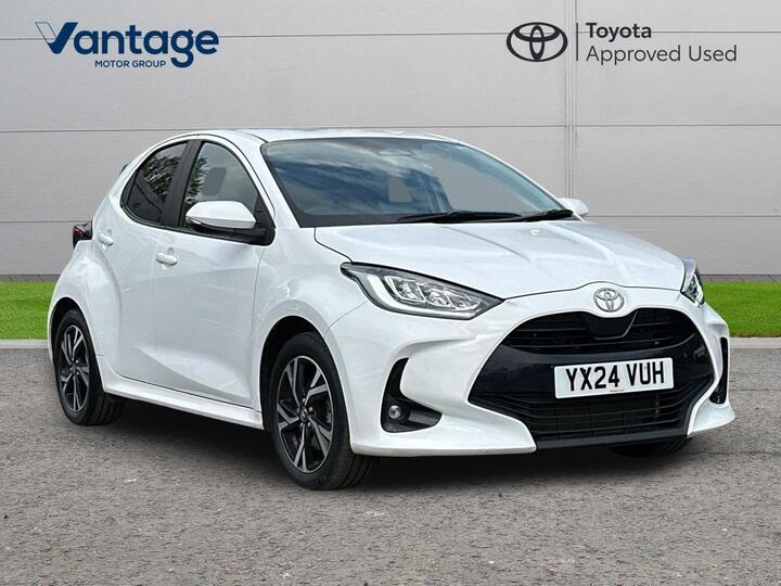 Toyota Yaris 1.5 VVT-h Design E-CVT Euro 6 (s/s) 5dr