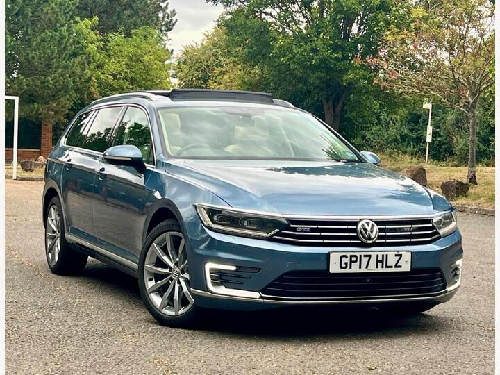 Volkswagen Passat 1.4 TSI GTE Advance DSG Euro 6 (s/s) 5dr