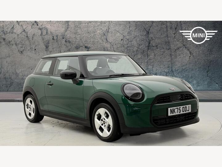 MINI Hatch 1.5C Classic Steptronic Euro 6 (s/s) 3dr