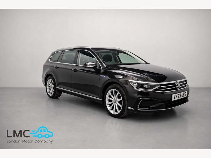 Volkswagen PASSAT 1.4 TSI 13kWh GTE Advance DSG Euro 6 (s/s) 5dr