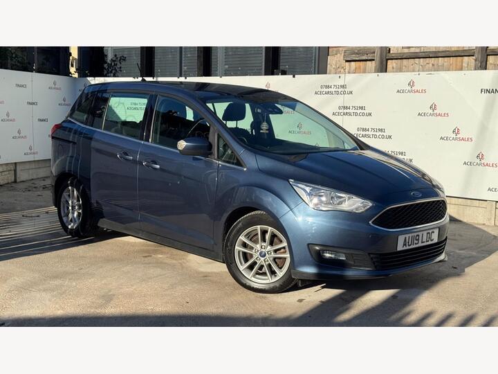 Ford Grand C-Max 1.5 TDCi Zetec Powershift Euro 6 (s/s) 5dr Ford Grand C-Max 1.5 TDCi Zetec Powershift Euro 6 (s/s) 5dr
