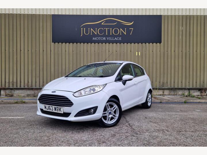 Ford Fiesta 1.0T EcoBoost Zetec Euro 5 (s/s) 5dr