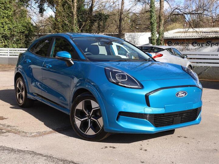 Ford PUMA Standard Range 46.8kWh Select Auto 5dr