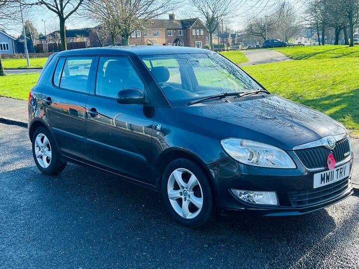 Skoda Fabia 1.2 TDI GreenLine II Euro 5 (s/s) 5dr Skoda Fabia 1.2 TDI GreenLine II Euro 5 (s/s) 5dr