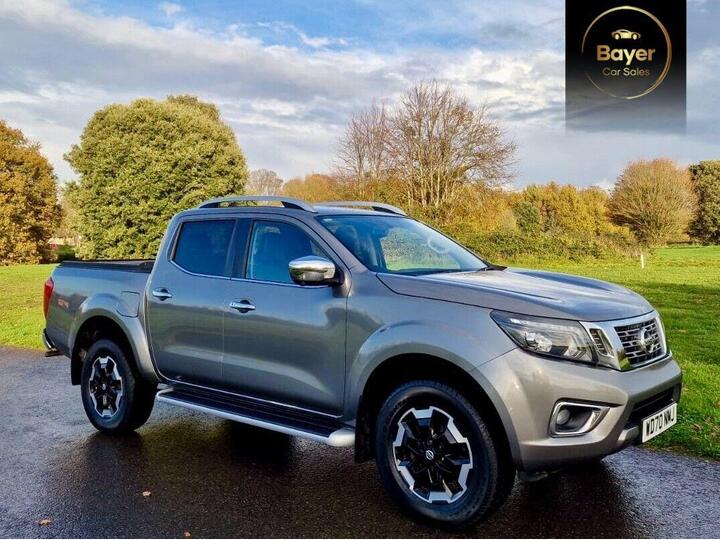 Nissan NAVARA 2.3 DCi Tekna Auto 4WD Euro 6 4dr