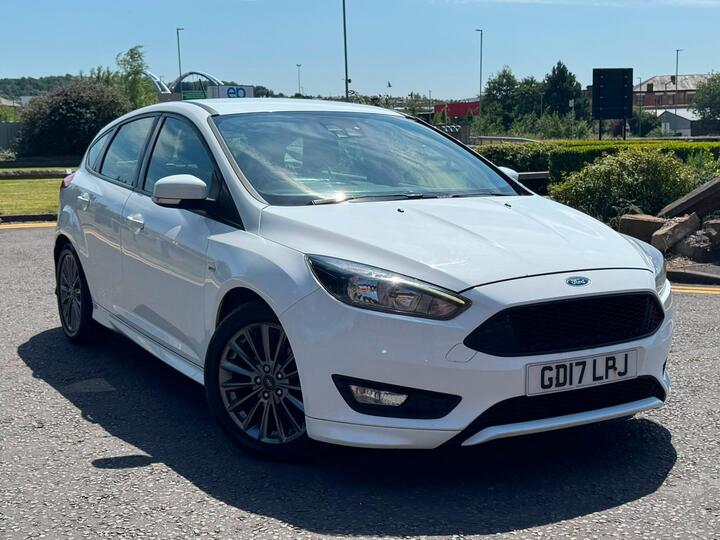 Ford Focus 1.0T EcoBoost ST-Line Euro 6 (s/s) 5dr