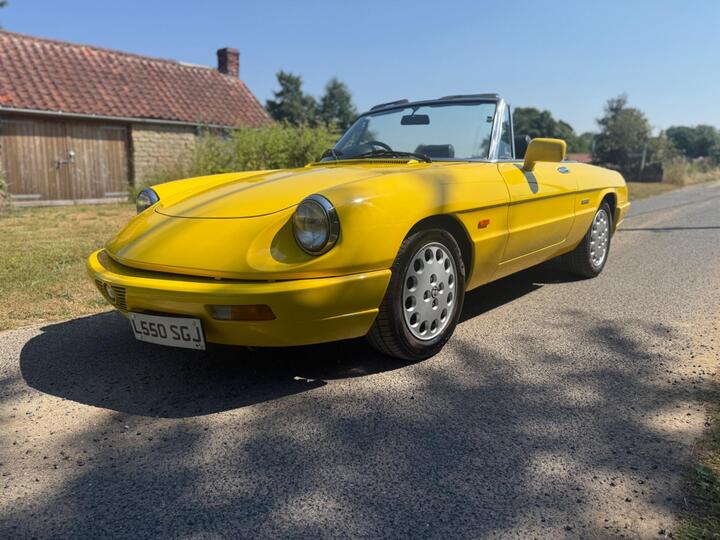 Alfa Romeo Spider 2.0 2dr