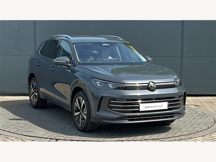 Volkswagen Tiguan 2.0 TDI Elegance DSG Euro 6 (s/s) 5dr