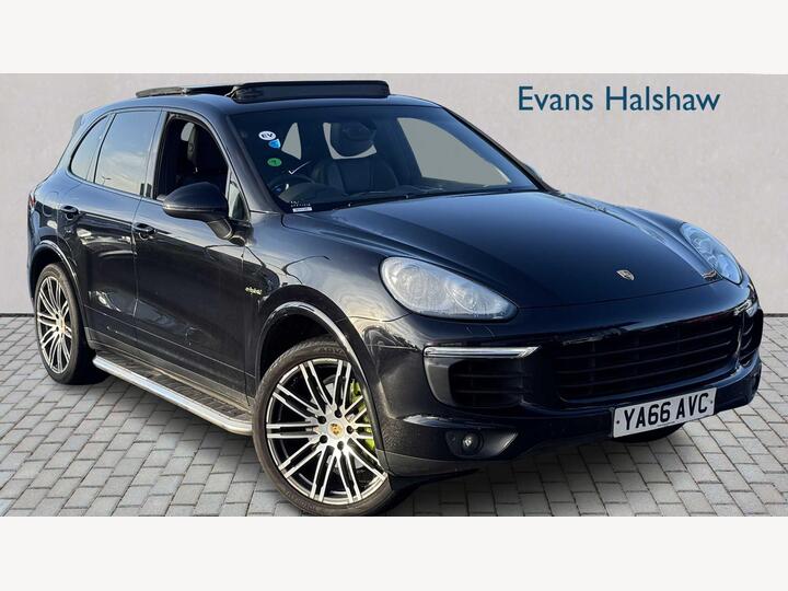 Porsche CAYENNE ESTATE SPECIAL EDITIONS 3.0 V6 E-Hybrid S Platinum Edition TiptronicS 4WD Euro 6 (s/s) 5dr