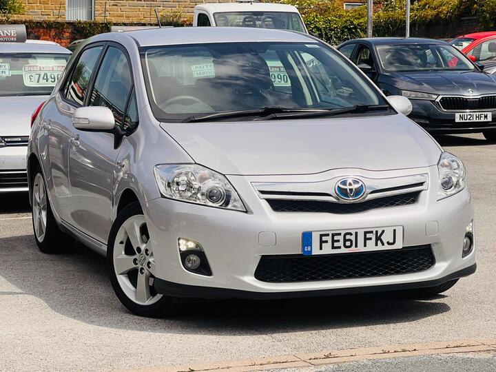 Toyota Auris 1.8 VVT-h T Spirit CVT Euro 5 (s/s) 5dr