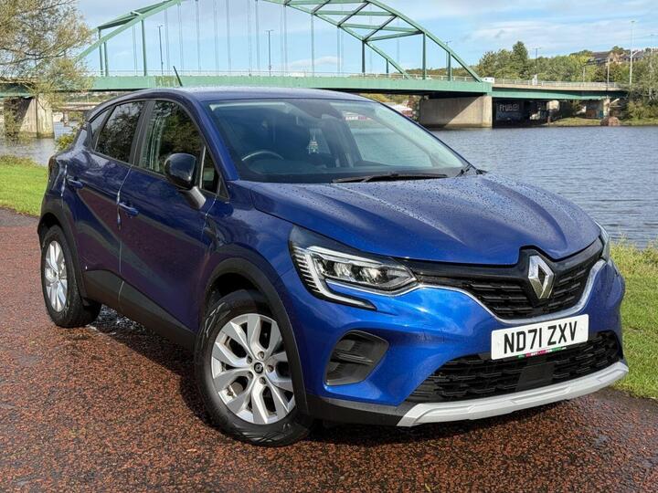 Renault CAPTUR 1.0 TCe Iconic Euro 6 (s/s) 5dr