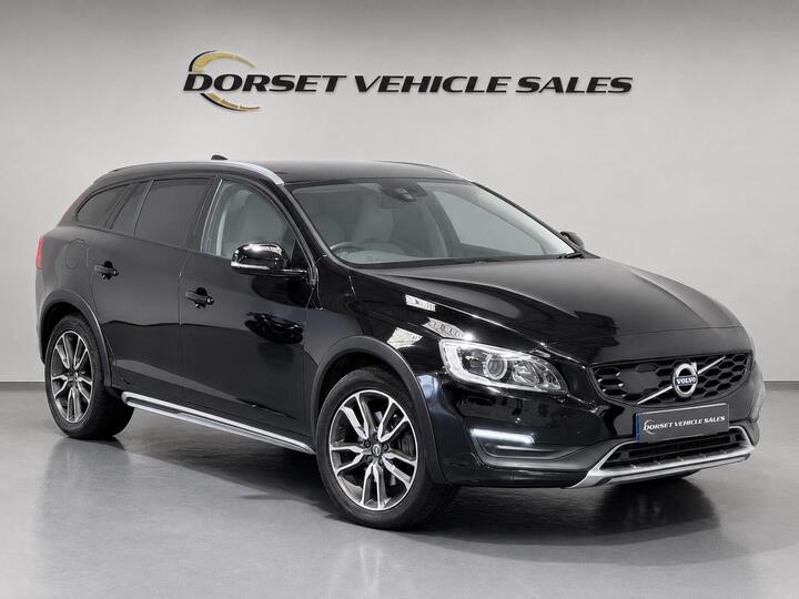 Volvo V60 Cross Country 2.4 D4 Lux Nav Auto AWD Euro 6 (s/s) 5dr