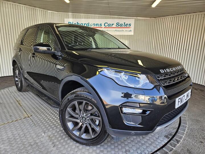 Land Rover DISCOVERY SPORT 2.0 TD4 SE Tech Auto 4WD Euro 6 (s/s) 5dr Land Rover DISCOVERY SPORT 2.0 TD4 SE Tech Auto 4WD Euro 6 (s/s) 5dr